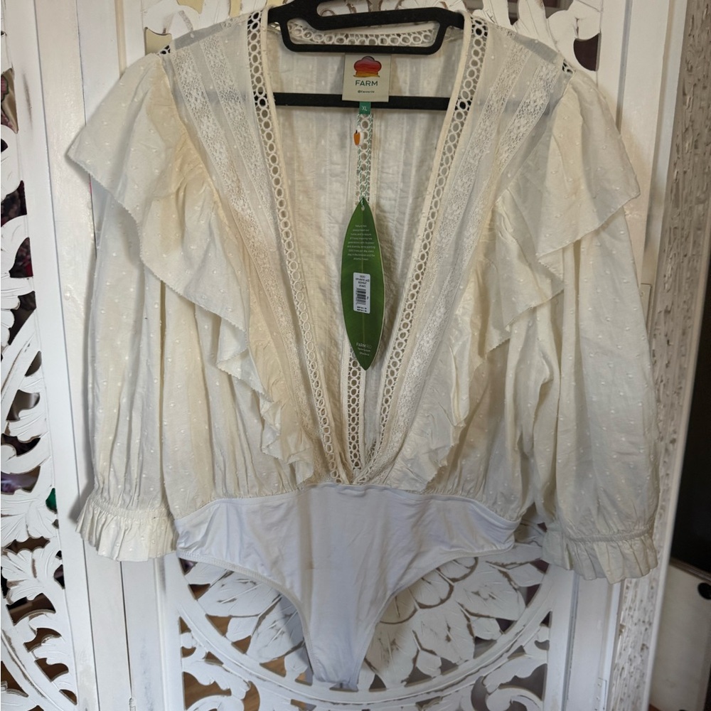 Off-White Cream Ruffled Bib Collar Bodysuit